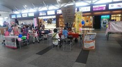 【2025年共催イベント】4/27・10/26　子育てサロン市＆ライブinあげお